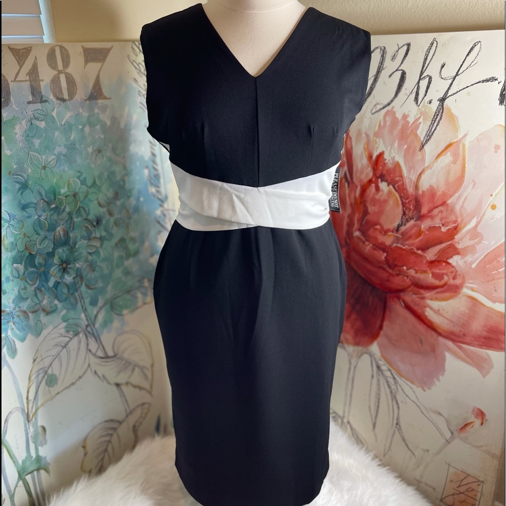 NWT NY& Co. Black/White V-neck sheath midi dress